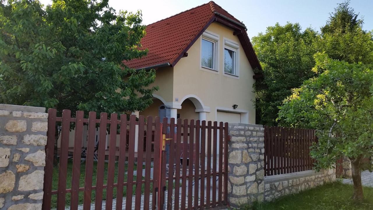 Grand Apartmanhaz Gyenesdiás Exterior foto
