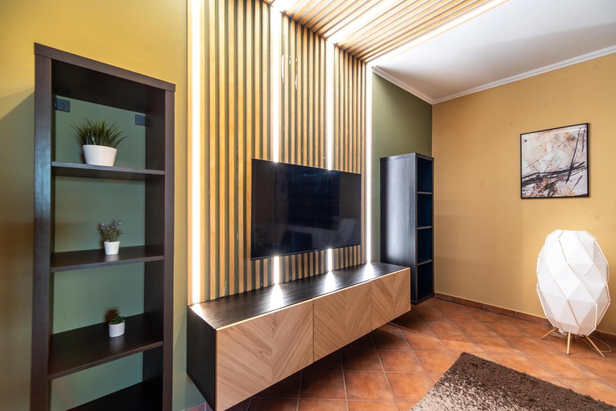 Grand Apartmanhaz Gyenesdiás Exterior foto